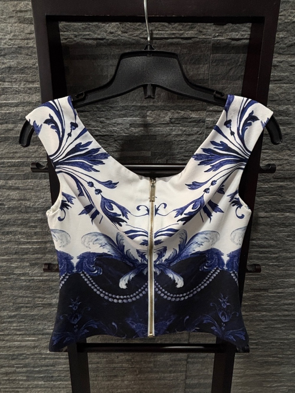Ted Baker Blue & White Floral Sleeveless Top - Picture 7 of 7